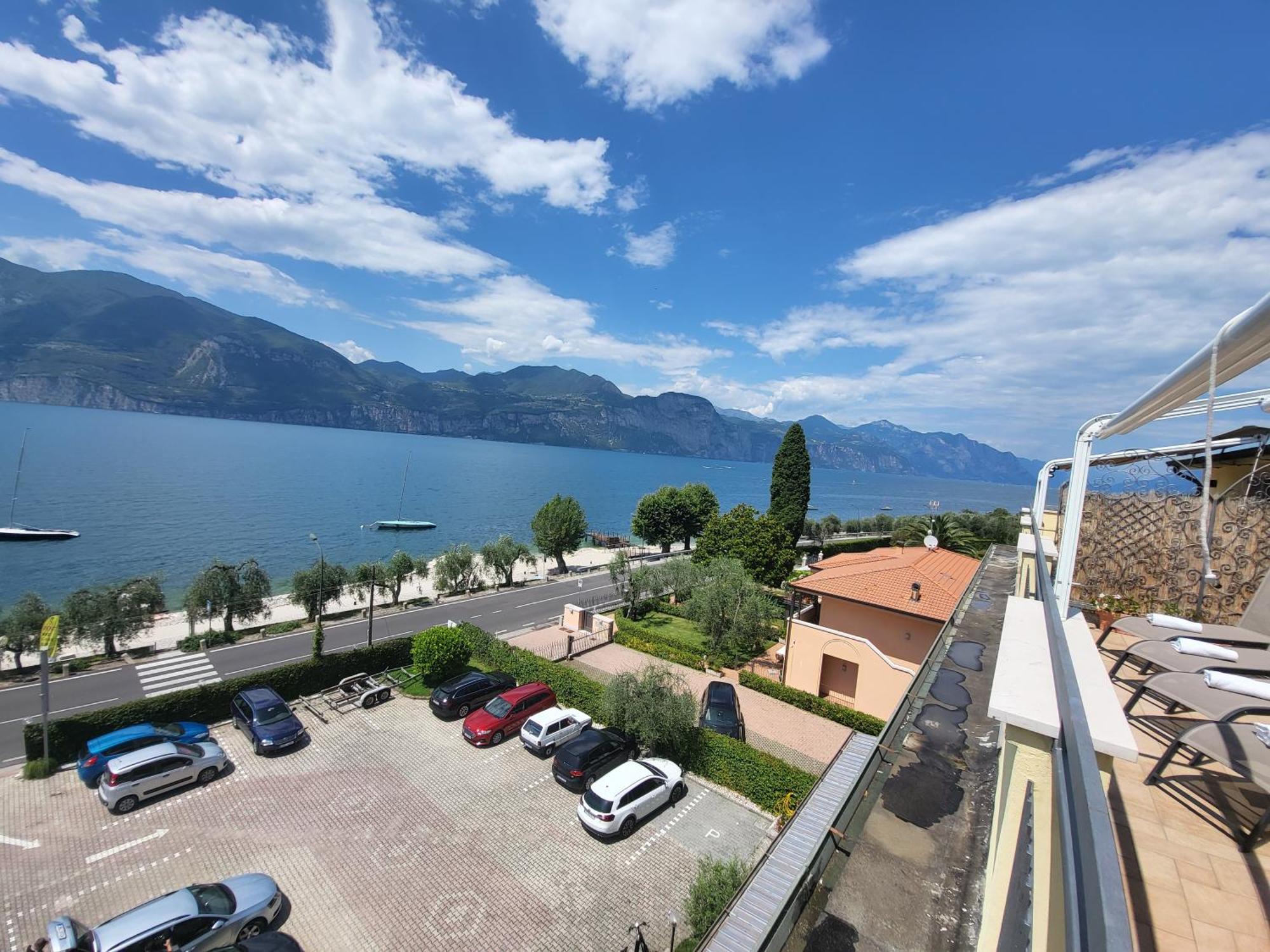 Penthouse Casa Alkea Masse Lake View Brenzone sul Garda Eksteriør bilde